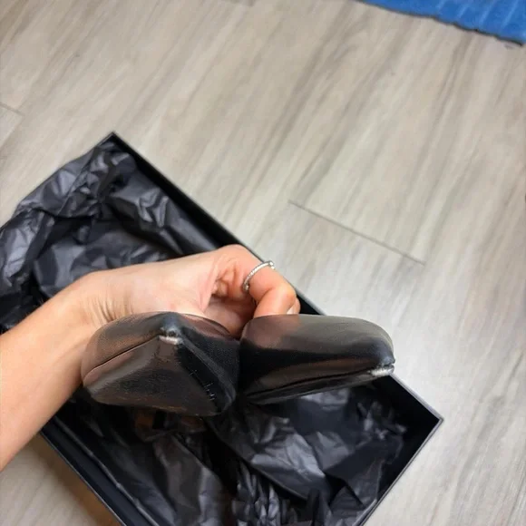 Saint Laurent Black Pointed Heels - Picture 6 of 8